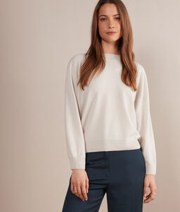 Cashmere Ultrasoft Crew Neck Sweater with Wide Raglan Sleeves