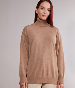 Ultrasoft Cashmere Turtleneck Sweater with Side Slits