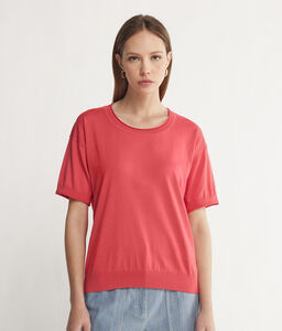T-shirt com Decote Redondo e Manga Curta em Algodão