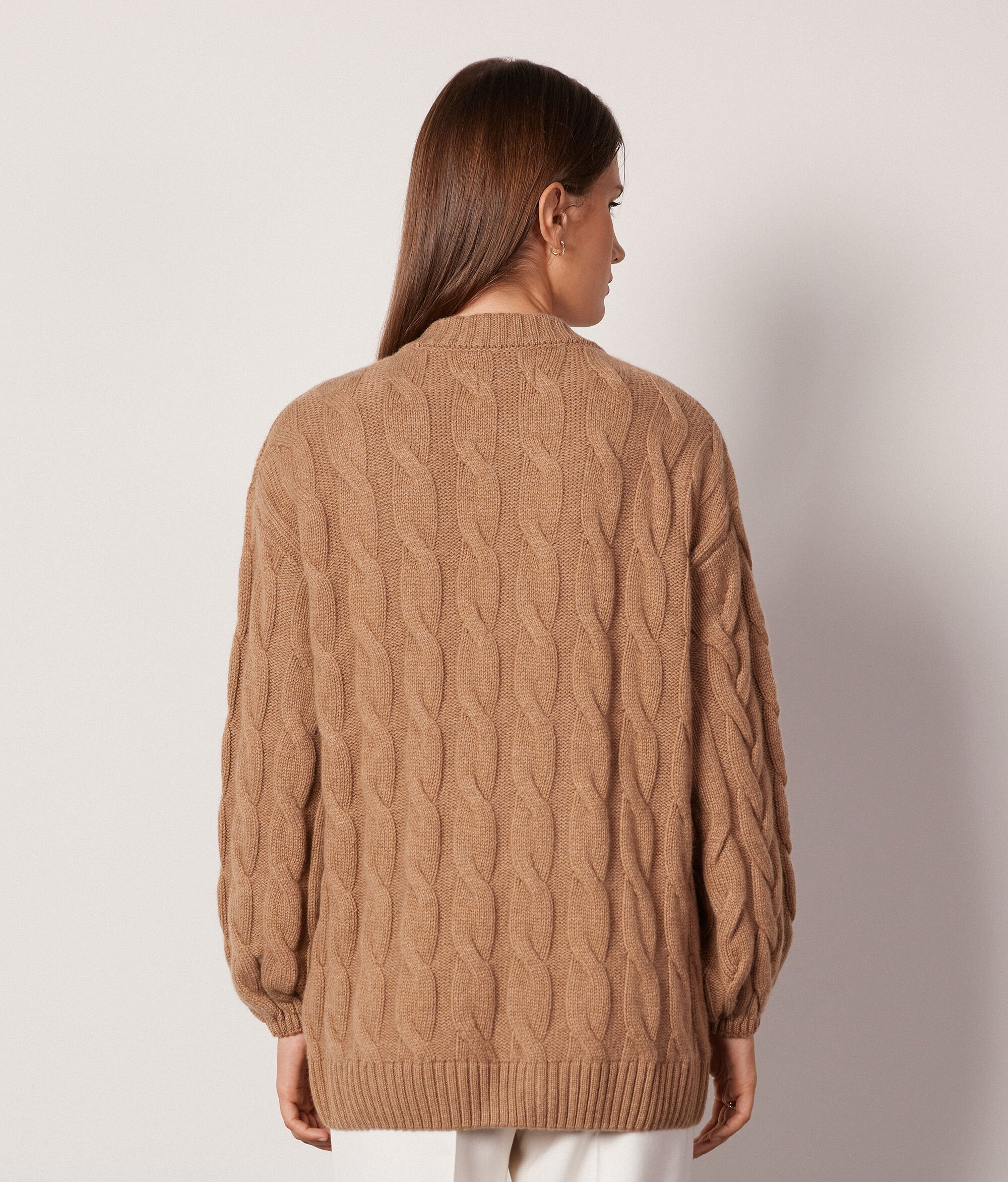 Crewneck Cable-Knit Maxi Cardigan in Ultrasoft Cashmere with Zipper