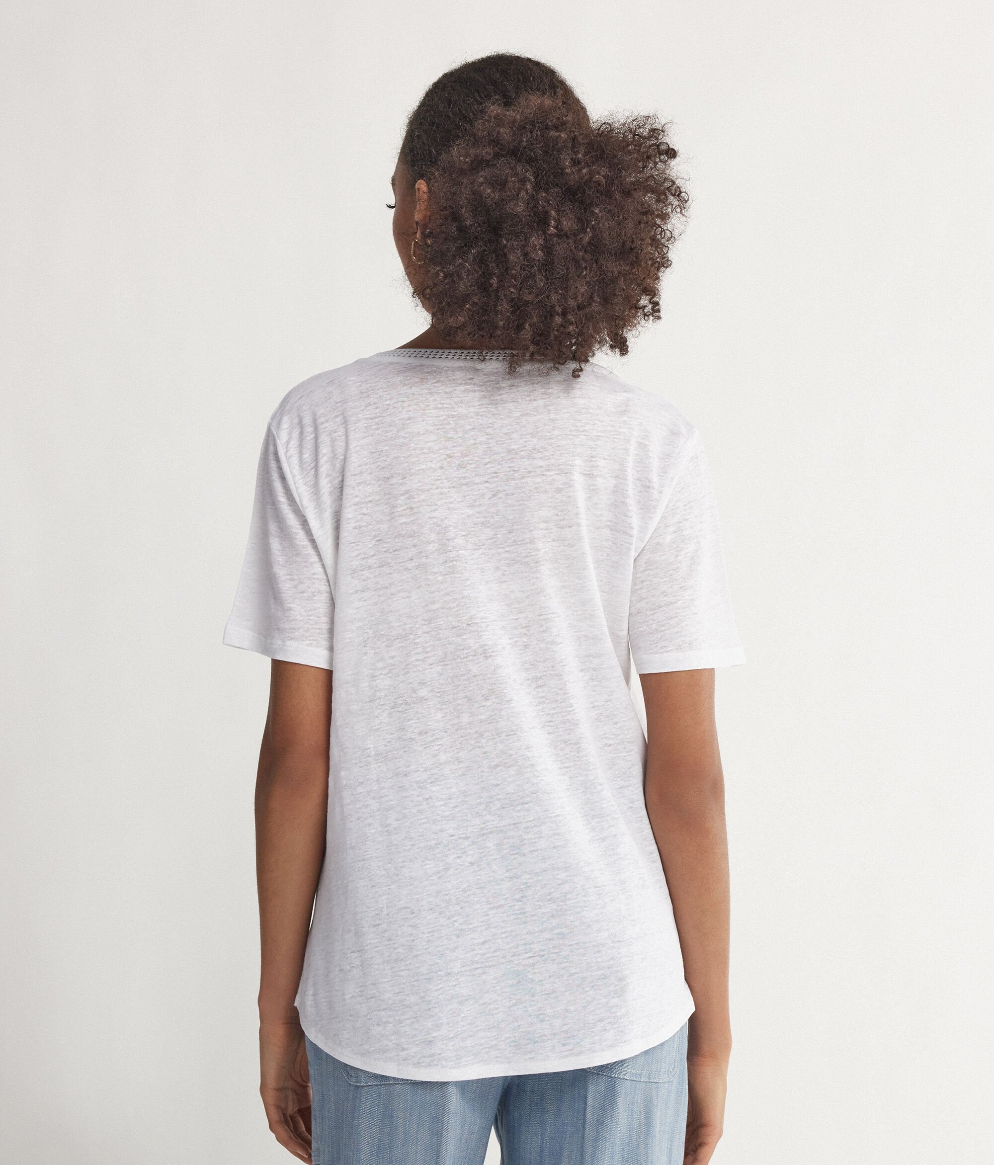 Lniany t-shirt z okrągłym dekoltem i siateczkową lamówką