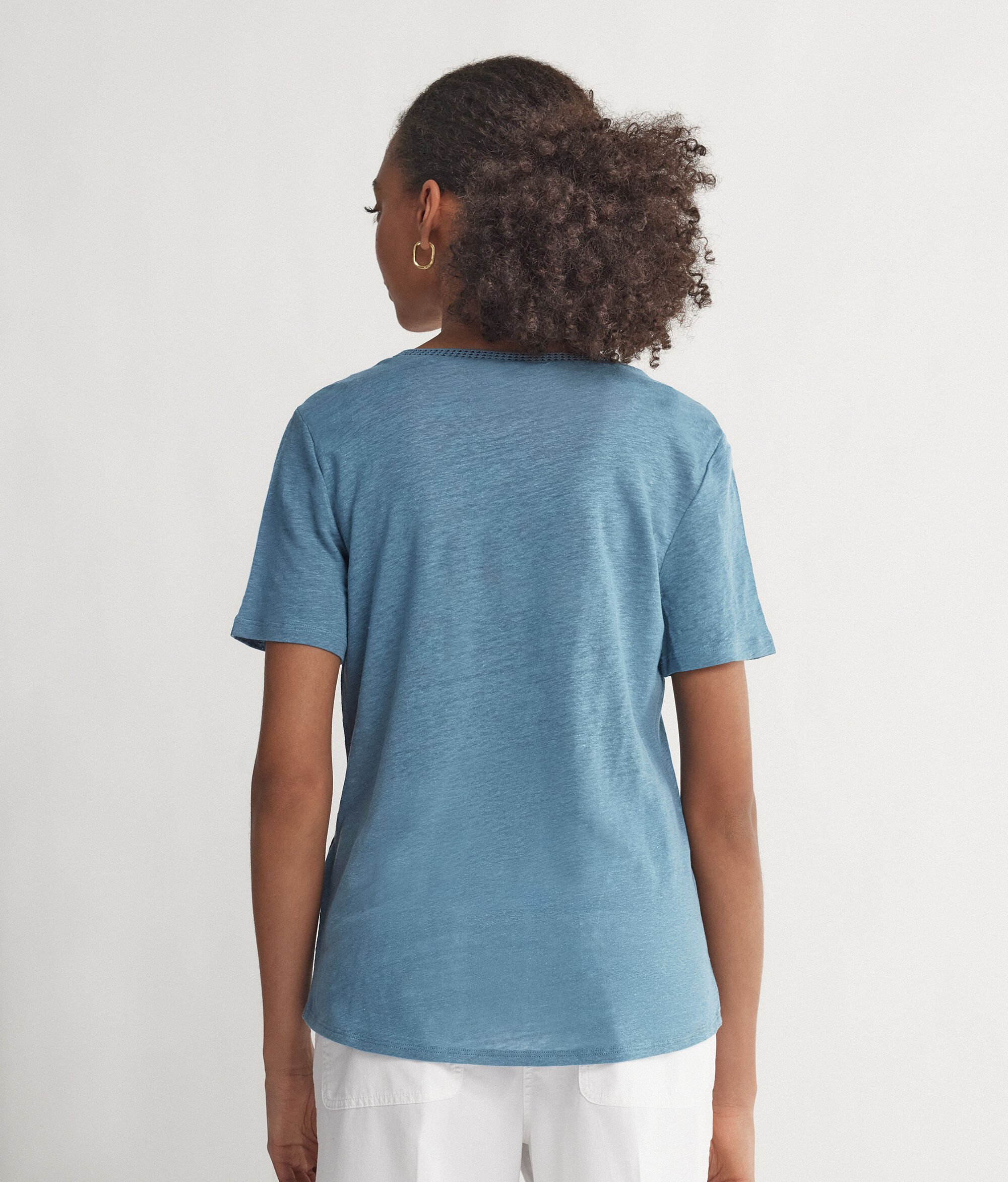 Linen Crewneck T-Shirt with Micro-Mesh Trim