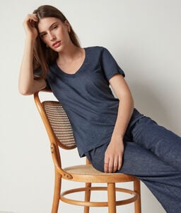 Linen V-neck T-shirt with Knitted Edge